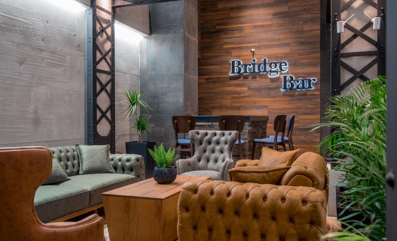 Bridge Hotel Tbilisi Exterior photo
