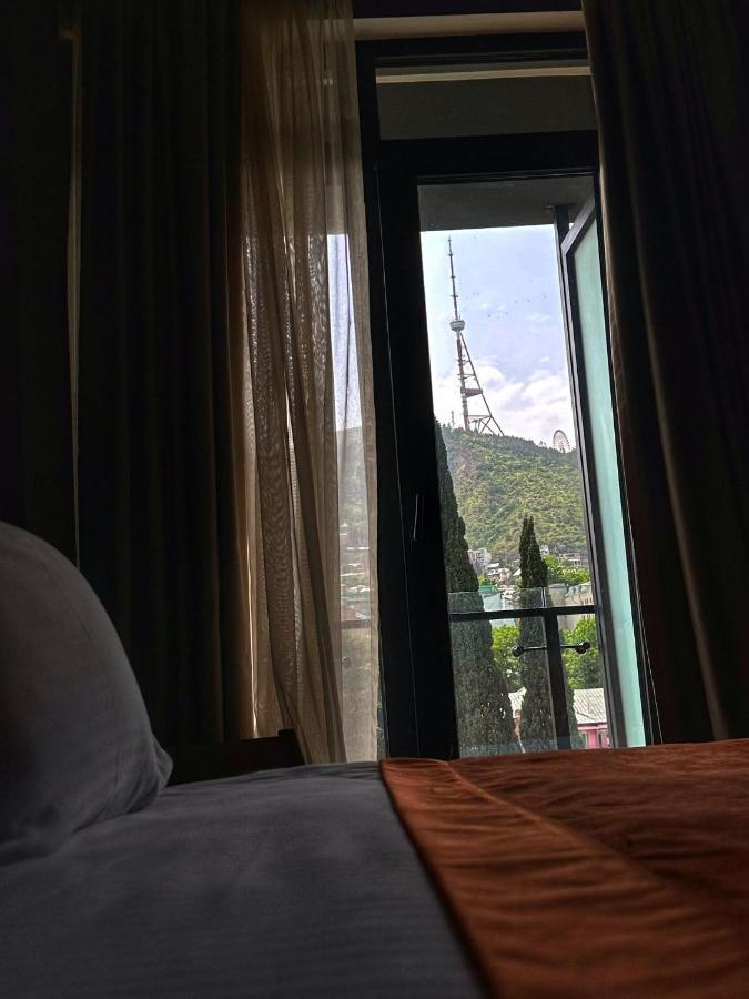 Bridge Hotel Tbilisi Exterior photo